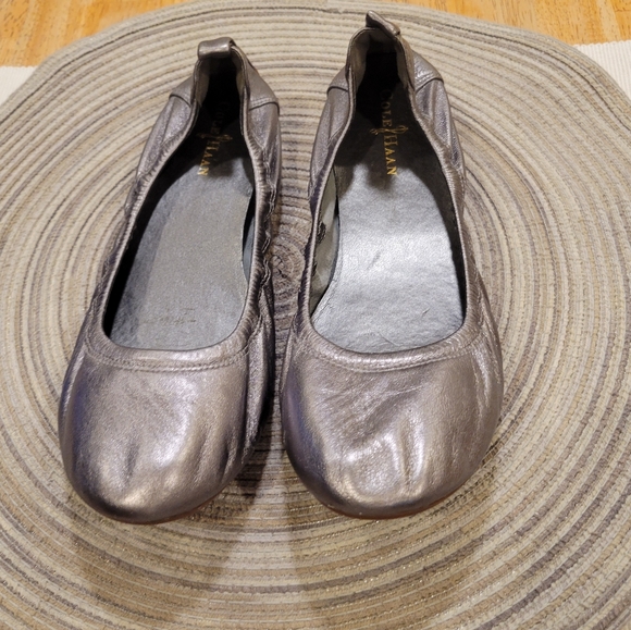 🤎EUC~COLE HAAN BALLET FLATS - Picture 2 of 5